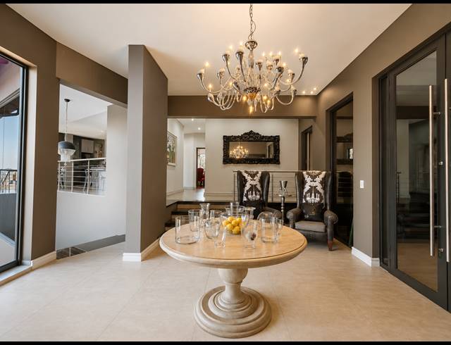 5 BEDROOM HOUSE FOR SALE IN THREE RIVERS EAST